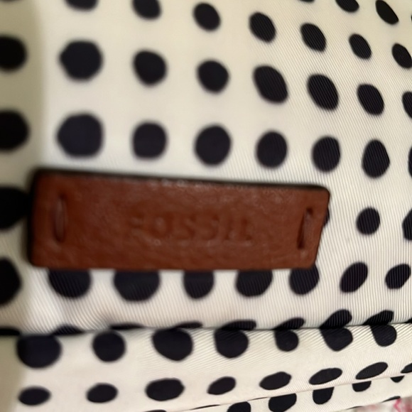 Fossil White with black polka dots crossbody handbag - Picture 3 of 6